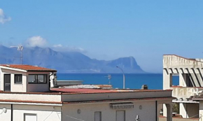 Dune appartamento con veranda e vista a 150 mt dal mare